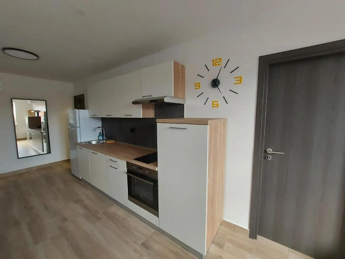 River68 - Apartment In 里耶卡
